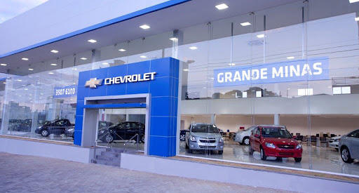 limpeza de fachada em ACM da Grande minas Chevrolet bh